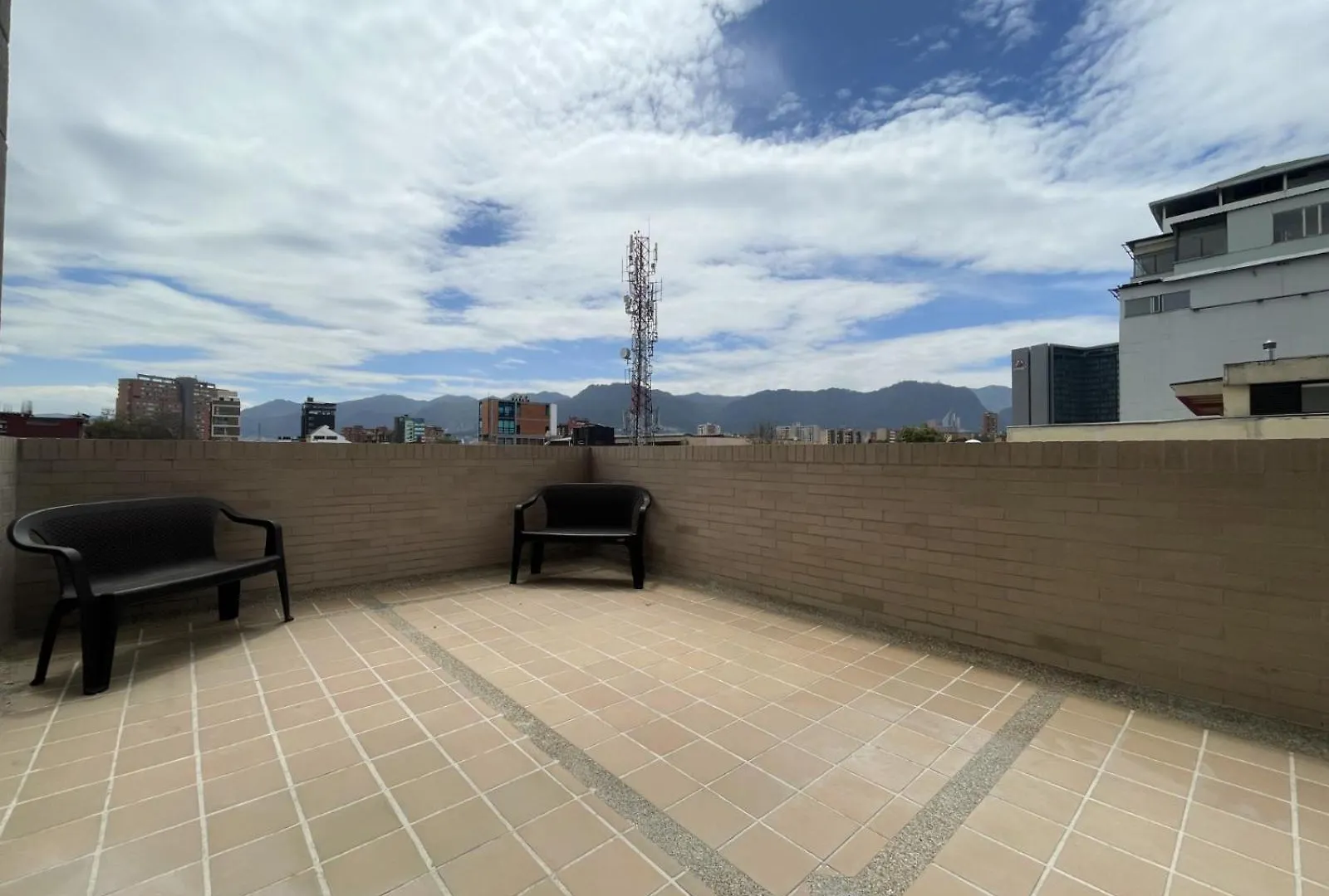 Nuevo Hermoso Y Confortable Loft En Bogota Cerca Aeropuerto, Embajada Americana, Corferias, Agora